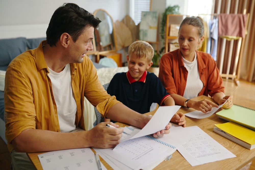 A tutor encouraging a student mid-semester